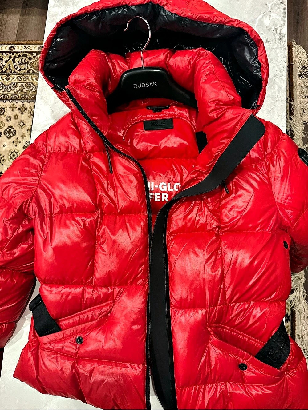 Rudsak The Semi-Gloss Puffer Red Puffer Jacket Like New - Picture 6 of 6